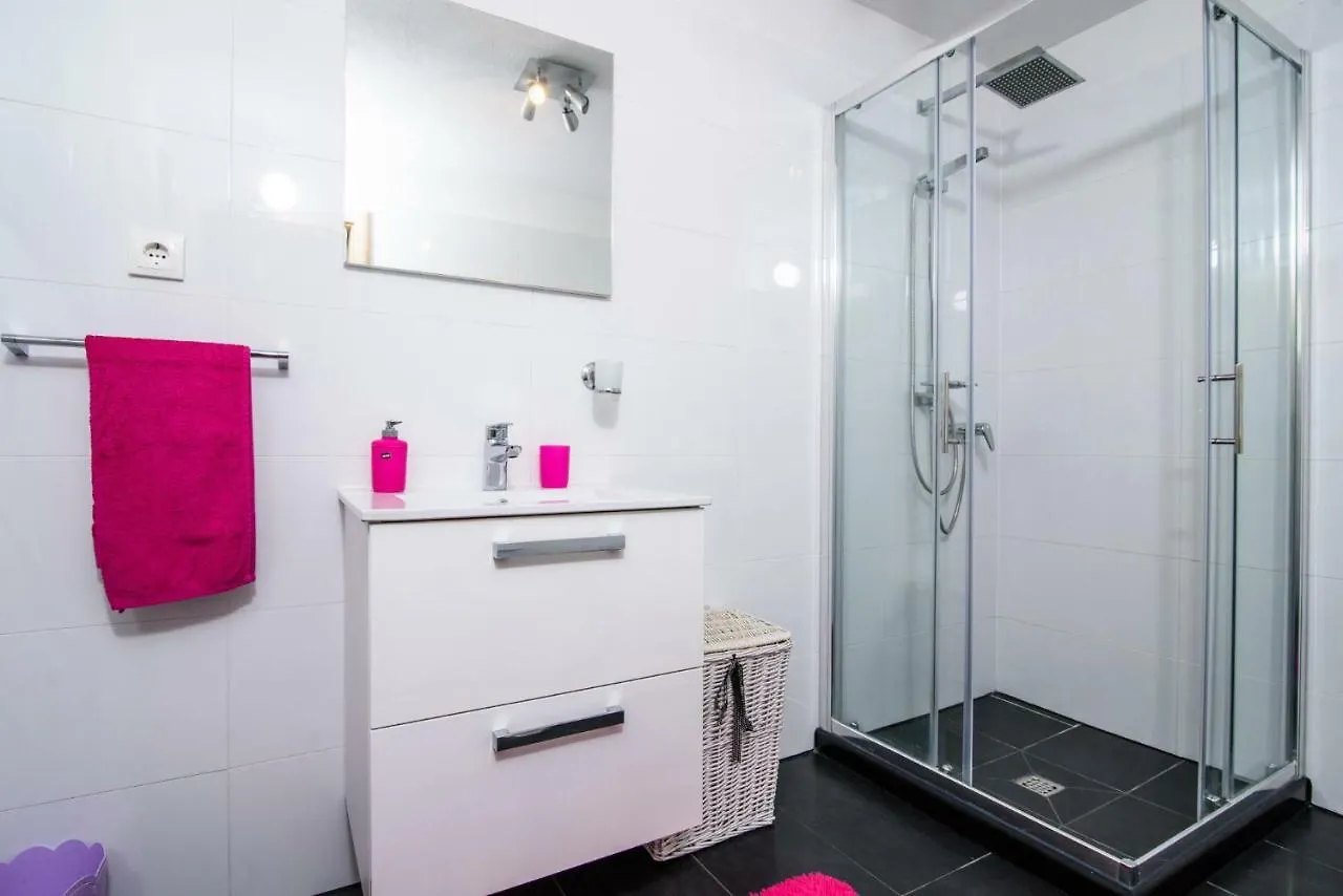 Apartments Gea Trogir