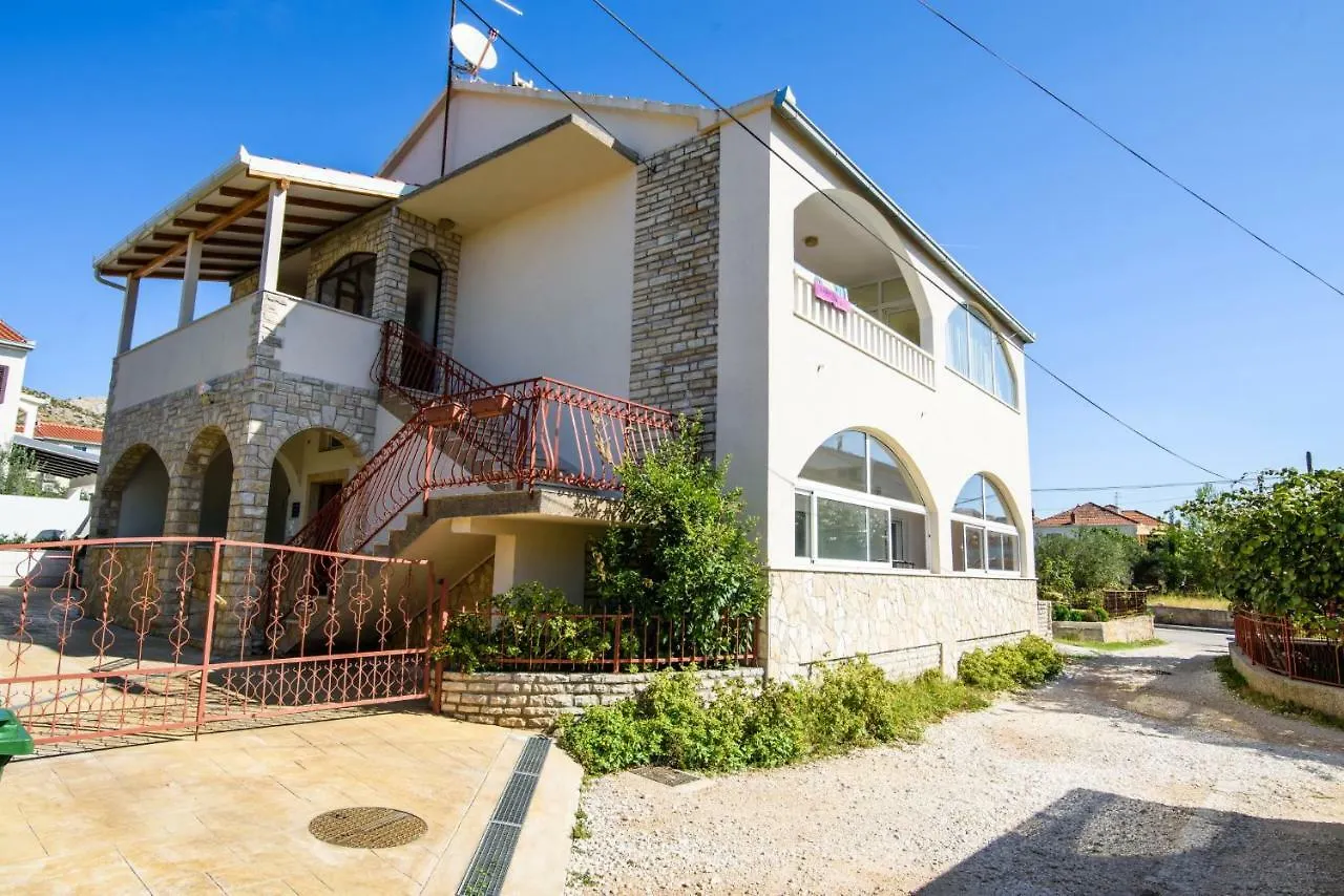 Apartments Gea Trogir